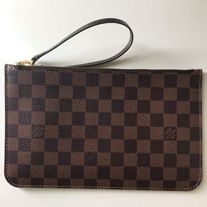 Louis Vuitton Neverfull wristlet